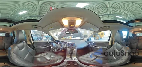 2011 Volvo Xc60 3.2 z USA, uszkodzony, nr VIN YV4952DZ1B2184088